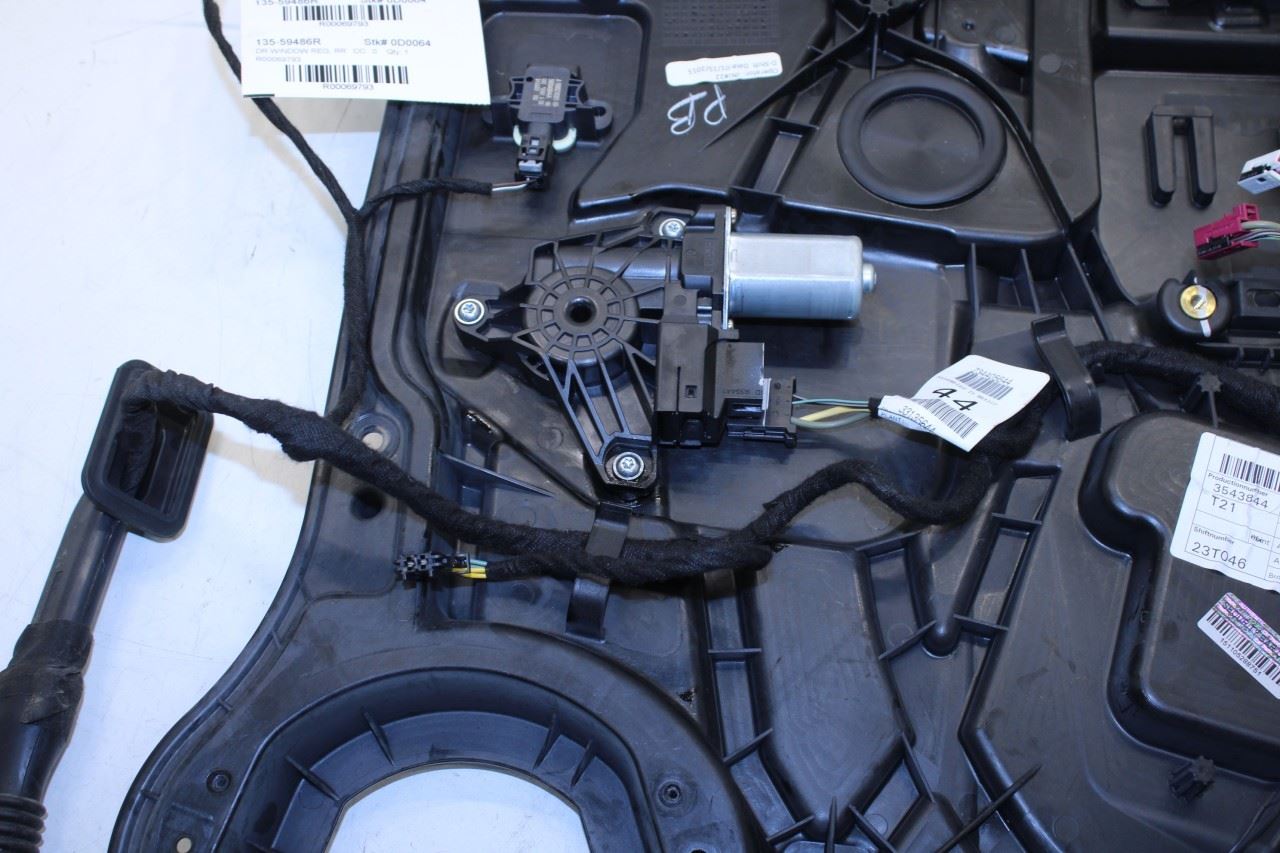 12-15 Mercedes-Benz ML350 RR RH Door Window Regulator w/ Carrier Plate and Motor - Alshned Auto Parts