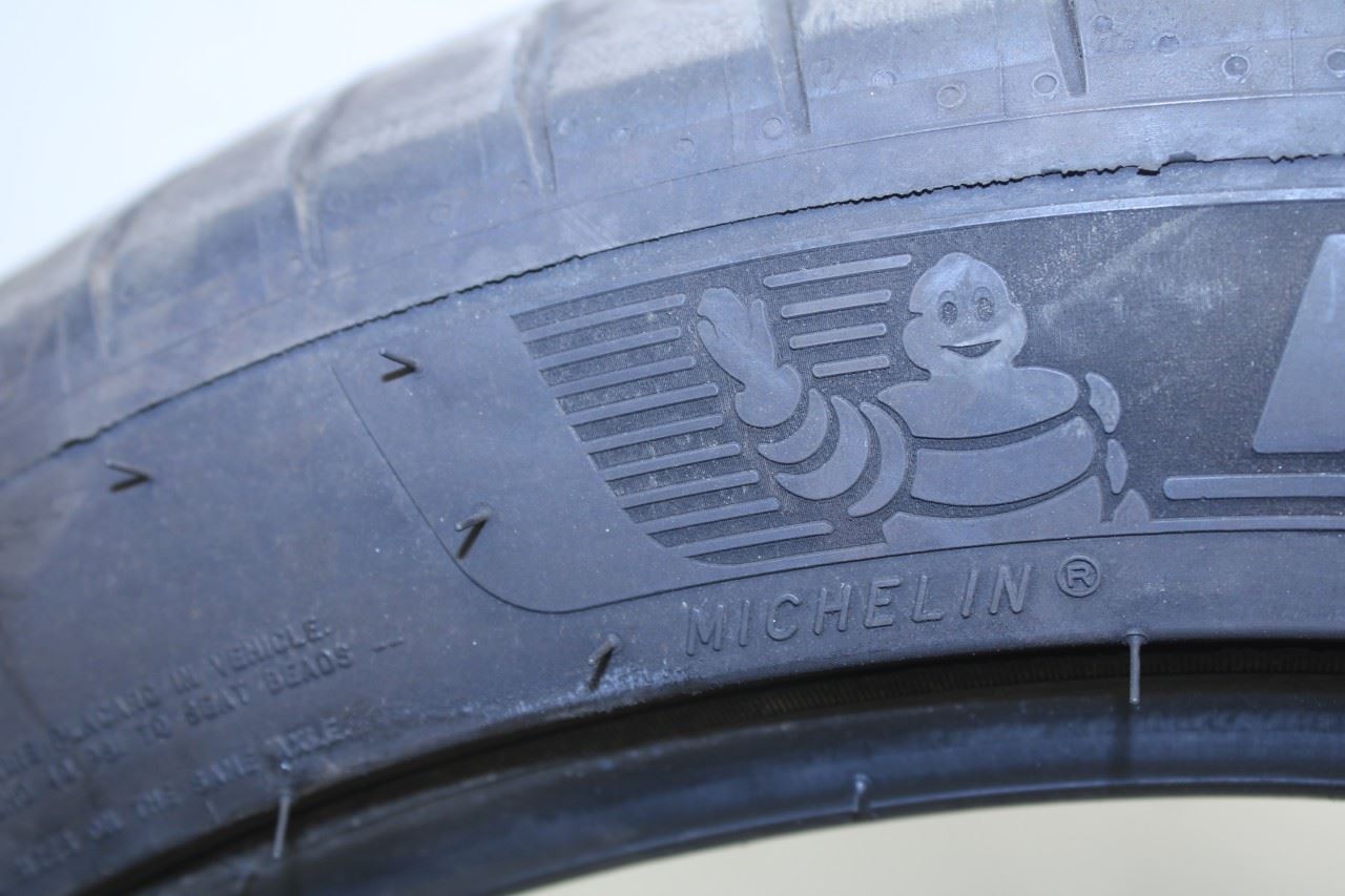 Tire Michelin Pilot Sport 4 S 255/40ZR20 (101Y) Extra Load R66812 - Alshned Auto Parts
