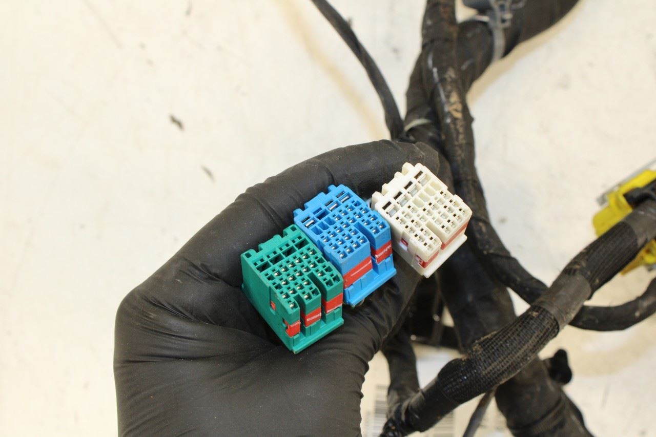 2018-19 GMC Acadia SLT-1 Dash Instrument Panel Wire Harness w/ Fuse Box 84458056 - Alshned Auto Parts