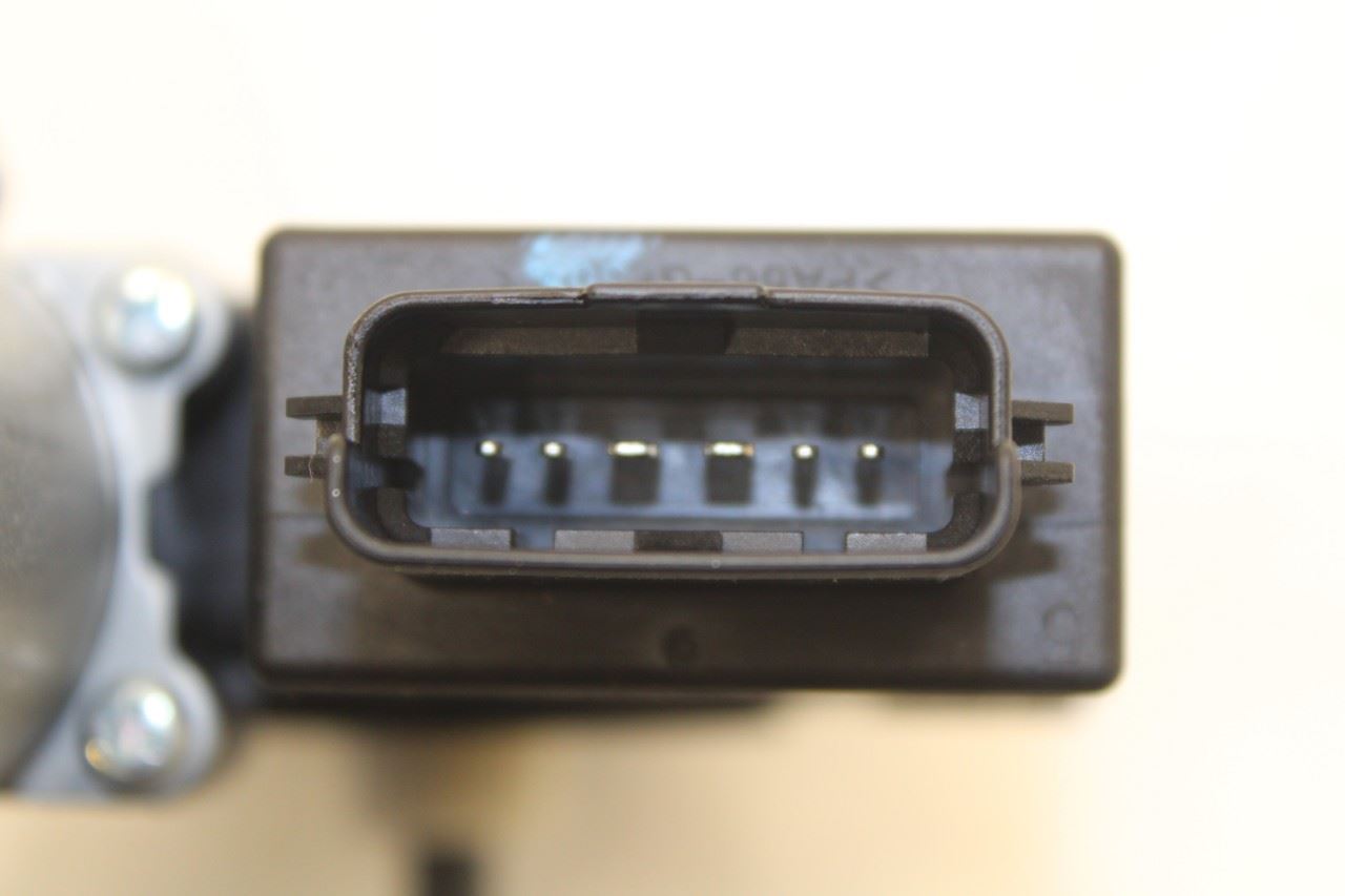 2019-2020 KIA Sorento LX Rear Right Door Power Window Motor 83460-C5220 OEM - Alshned Auto Parts