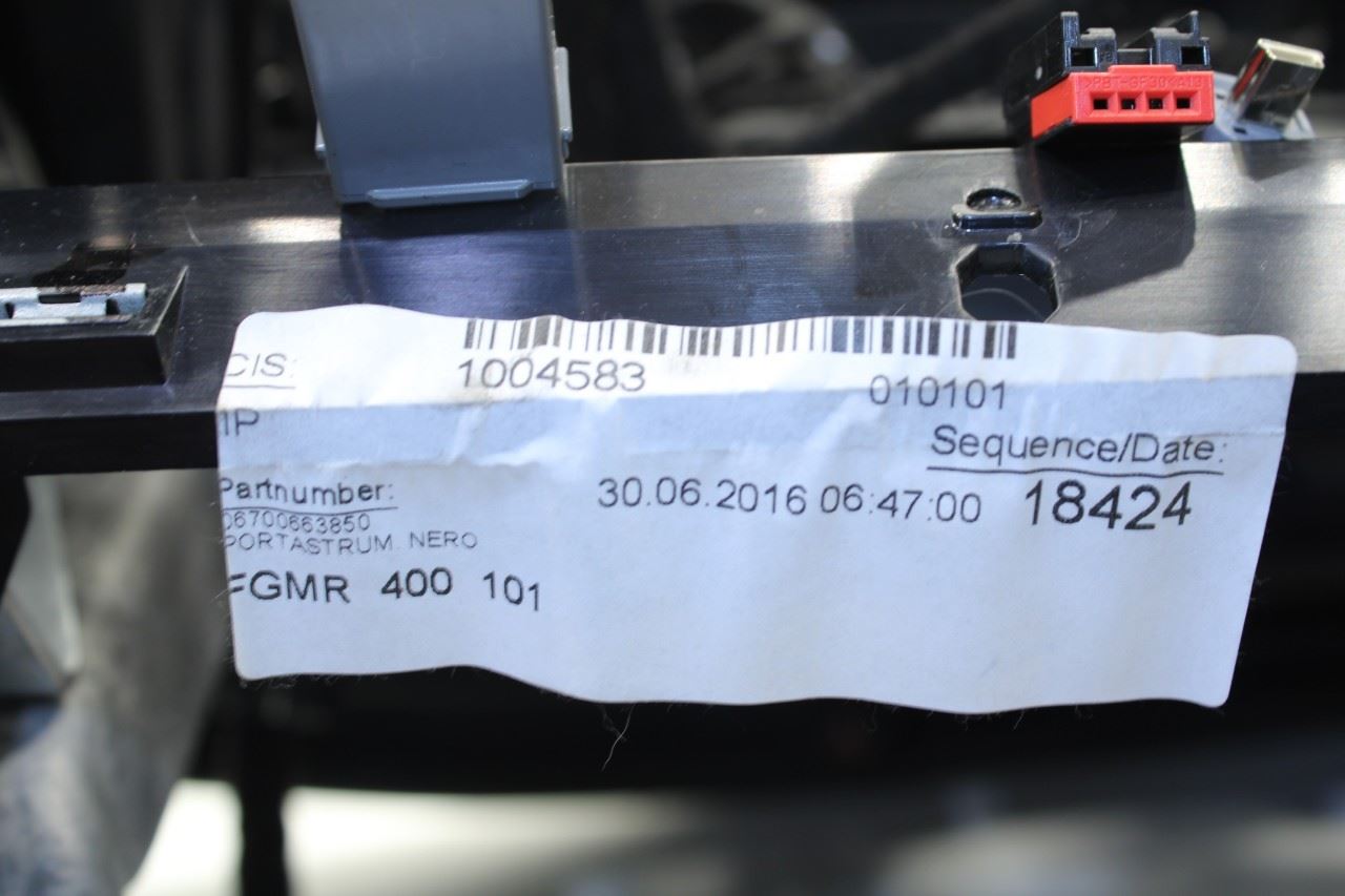 2017-2020 Maserati Ghibli Dash Instrument Panel 670066385 OEM - Alshned Auto Parts