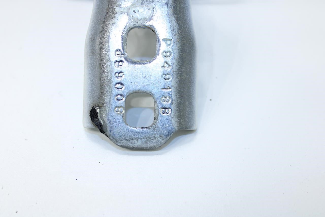 17-23 GMC Acadia SLT-1 Front Right Door Hinge Upper and Lower Pair 13583613 OEM - Alshned Auto Parts