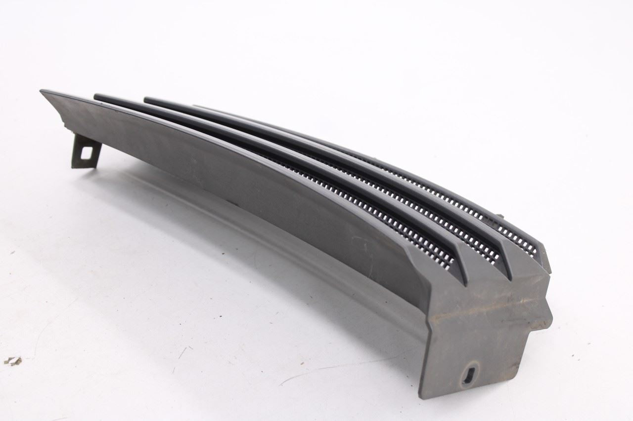 2010 Land Rover Range Rover HSE Front Left Side Fender Vent Grille LR011354 OEM4