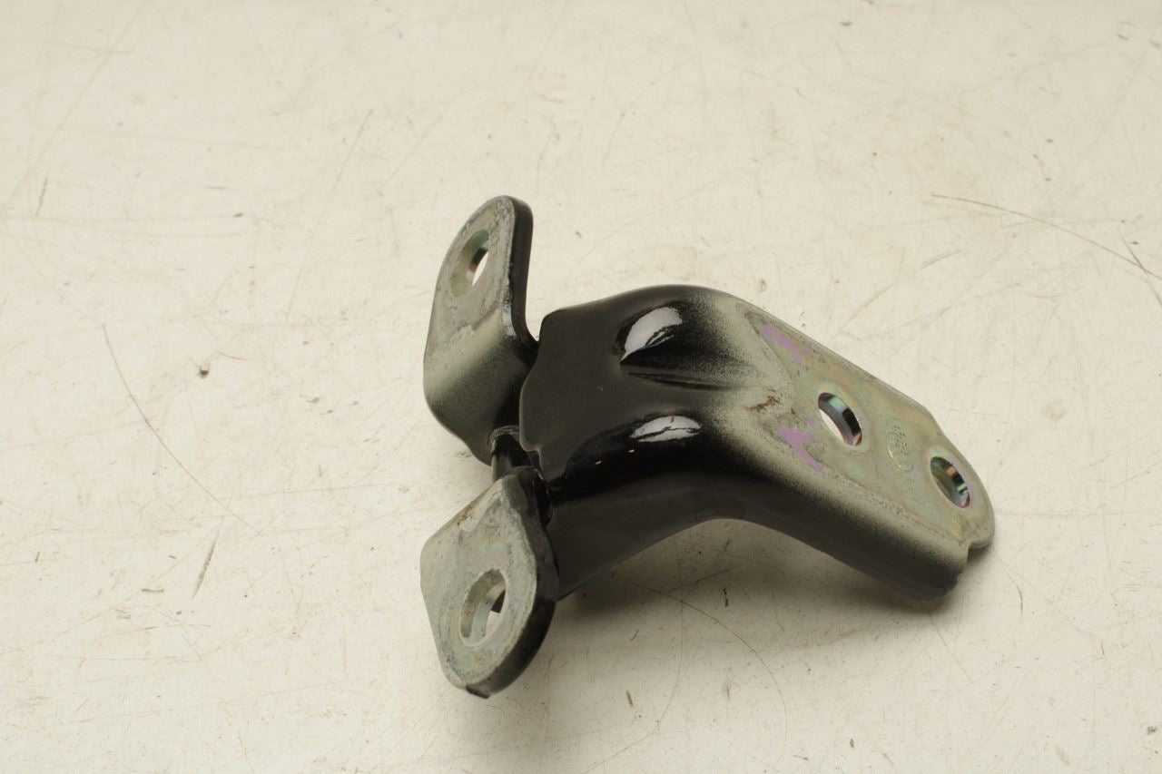 23-25 Kia Sportage Hybrid EX Rear LH Door Hinge Upper and Lower Pair 79410-D8000 - Alshned Auto Parts