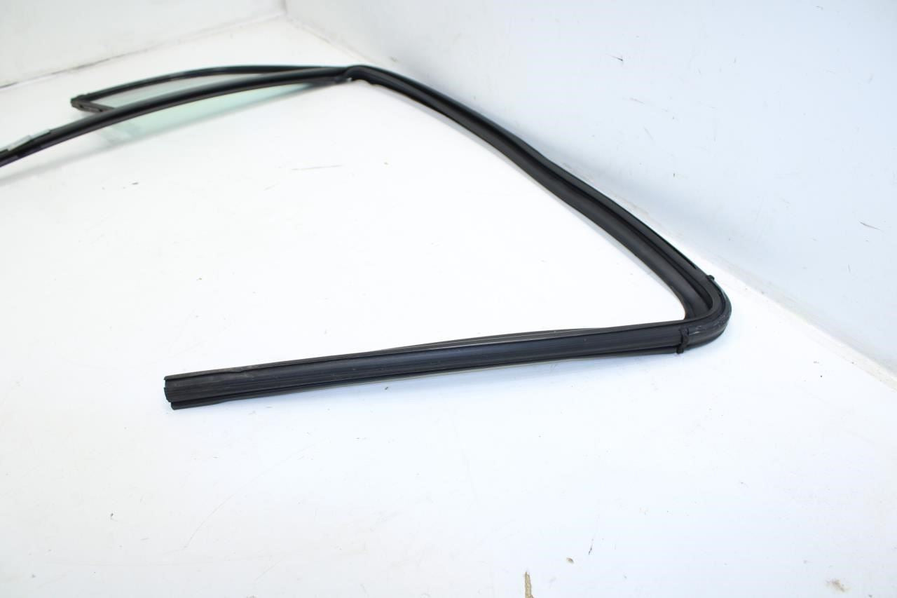 2013-22 Buick Encore Front Left Door Vent Window Glass Weatherstrip 94518427 OEM - Alshned Auto Parts