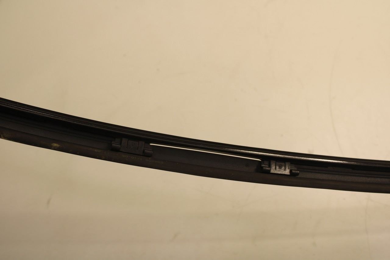 10-15 BMW 750i xDrive LH and RH Roof Top Upper Rack Rail Molding 51137221817 OEM18