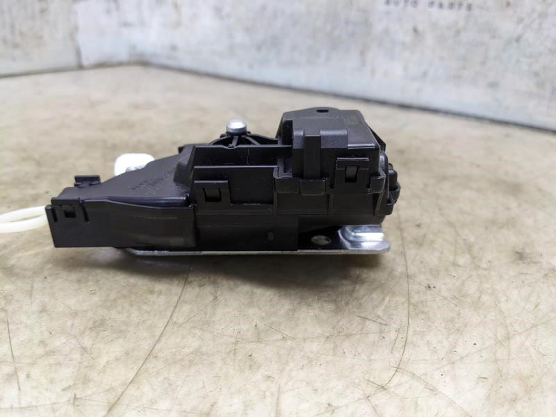 2015-2020 Mercedes-Benz C300 Rear Trunk Lock Latch Actuator 1177500085 OEM - Alshned Auto Parts