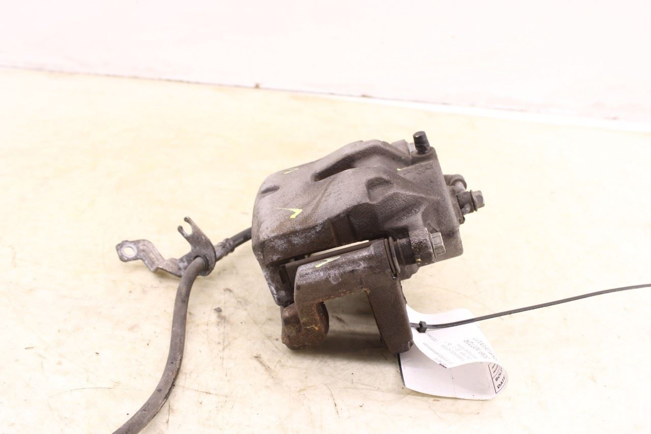 2019-2020 Hyundai Santa Fe SEL Front Right Side Brake Disc Caliper 58180-S1A00 - Alshned Auto Parts
