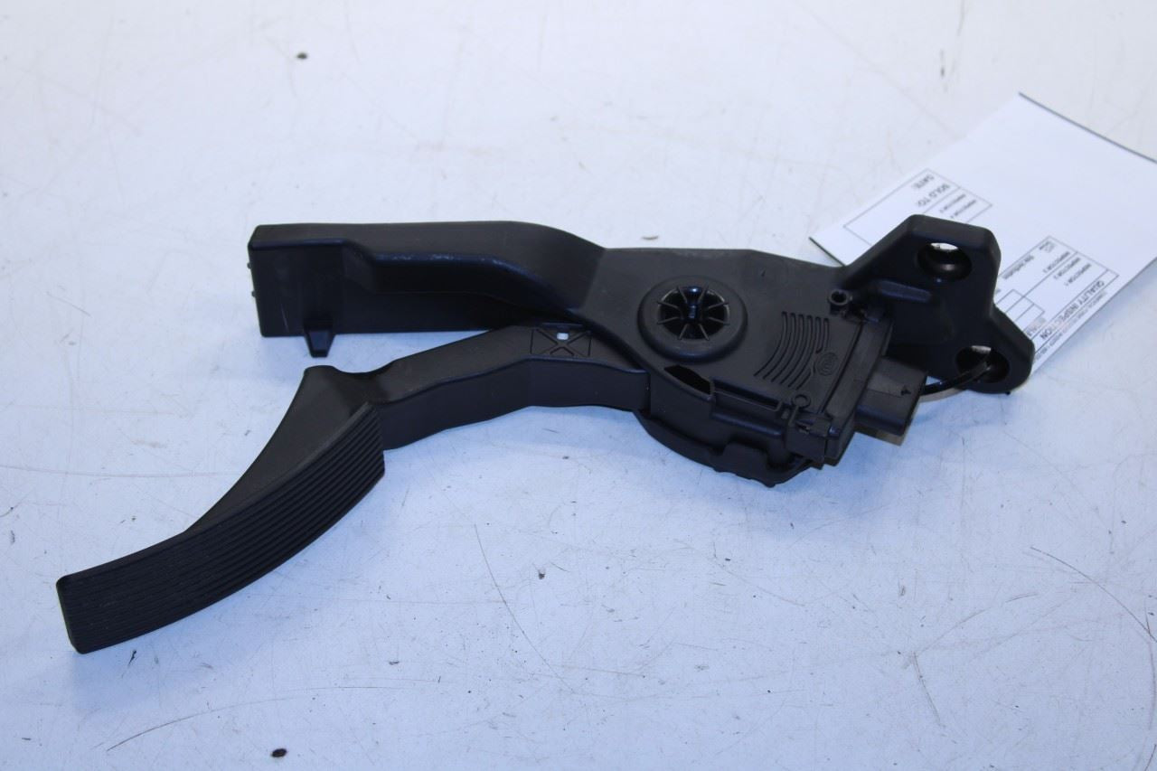 2013-15 Mercedes-Benz ML350 Accelerator Throttle Gas Pedal Sensor 166-300-00-04 - Alshned Auto Parts