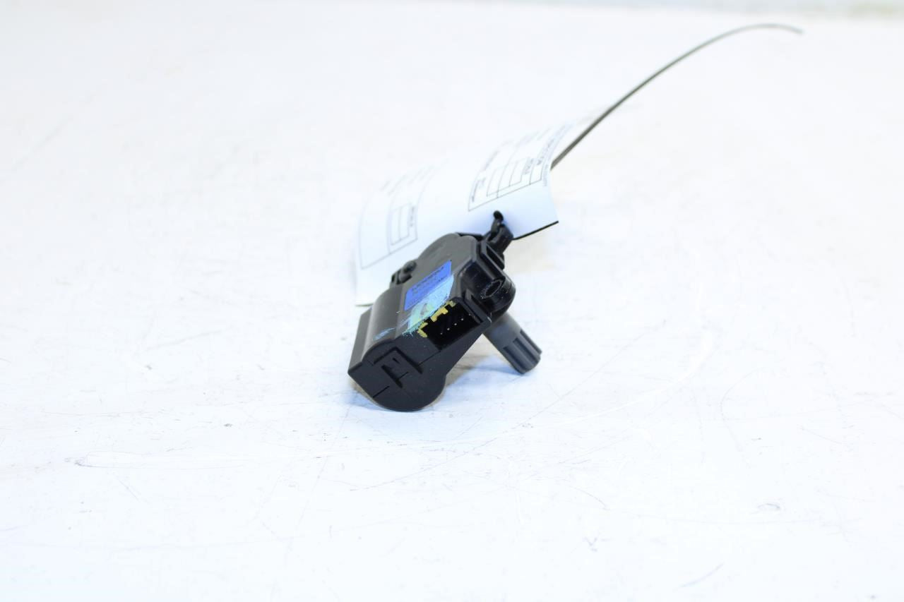 2019-20 Hyundai Santa Fe HVAC Heater Blend Door Actuator Motor D332-JY9AA05 OEM - Alshned Auto Parts