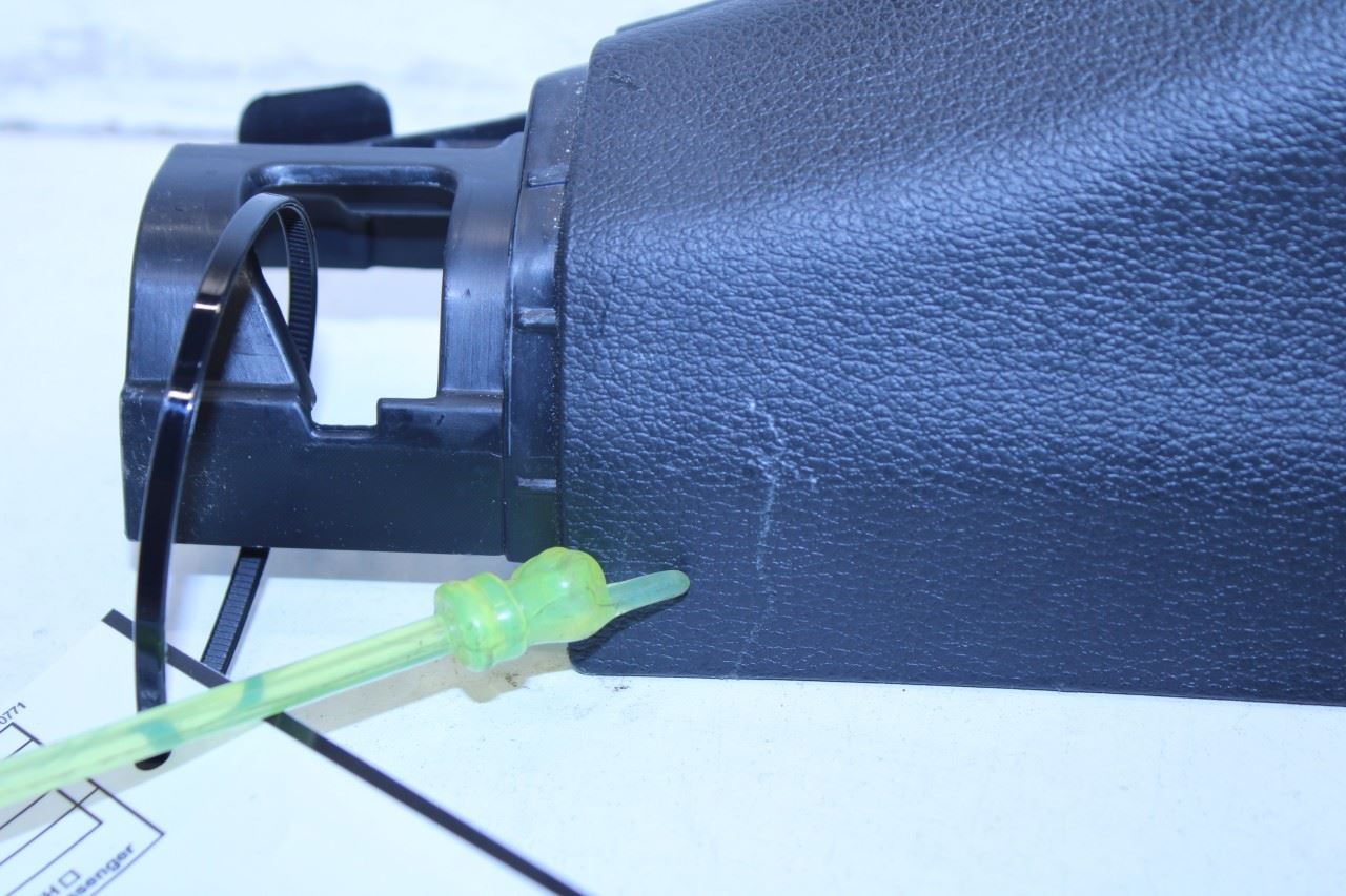 2020-2025 KIA Soul LX Center Right Side B-Pillar Lower Trim Cover 85845-K0000WK - Alshned Auto Parts