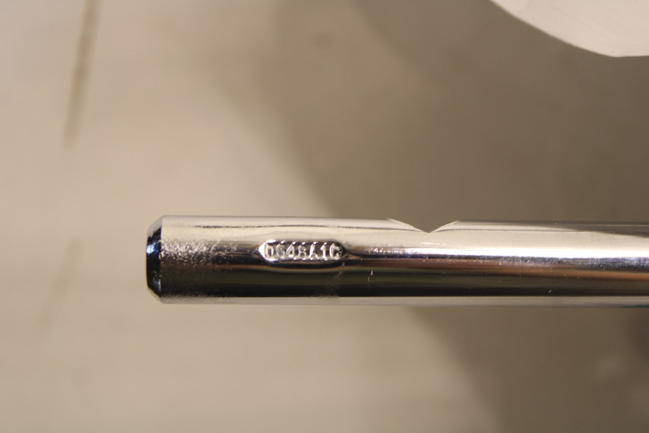 16-20 Nissan Pathfinder SV Rear RH and LH Side 2nd Row Center Seat Headrest Set - Alshned Auto Parts