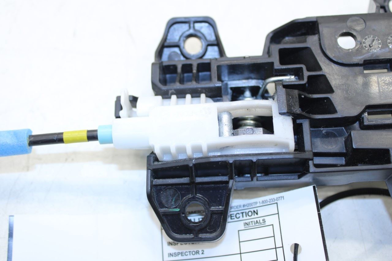 2022-25 Hyundai Tucson SEL Rear Right Side Door Interior Handle 83620-CW000-LS5 - Alshned Auto Parts