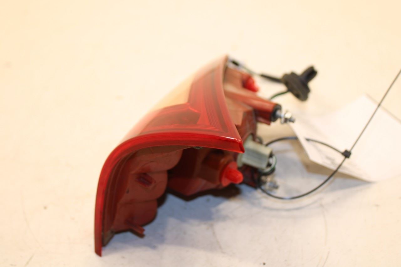 2014-2017 Infiniti QX50 Rear Right Passenger Side Tail Light Lamp 26540-1BA1C - Alshned Auto Parts