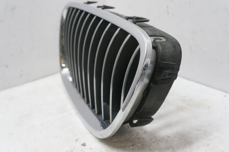 11-13 BMW 528i Left Front Driver Side Grille 51-13-7-261-355 OEM - Alshned Auto Parts