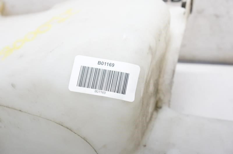 2007-2014 GMC Yukon Front Windshield Washer Reservoir Bottle 20999340 OEM - Alshned Auto Parts