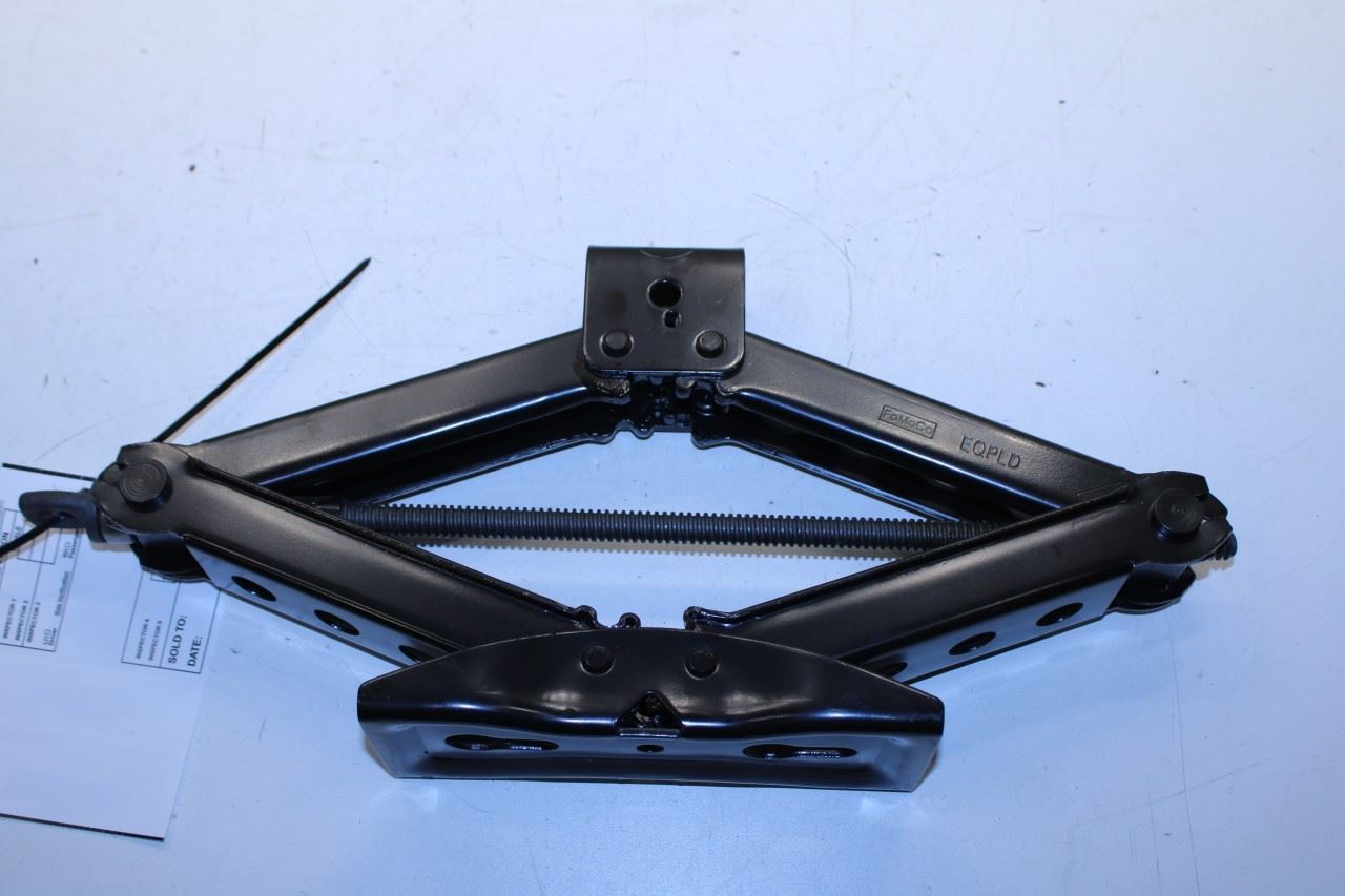 2015-2020 Ford F150 XL Super Cab 2.7L 4WD Lift Jack and Tool Kit w/ Tools Cover - Alshned Auto Parts