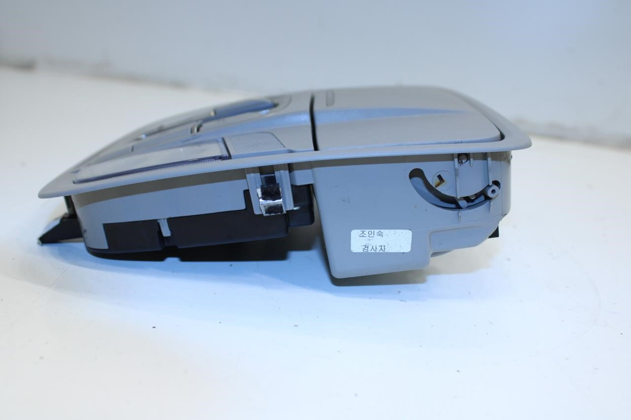 19-20 Hyundai Santa Fe Limited Overhead Console Dome Light Lamp 92810-S1000-YGE - Alshned Auto Parts