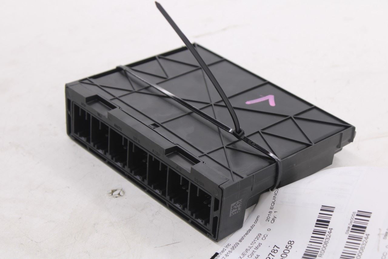 2018-2020 Chevrolet Equinox LT Body Computer Control Module BCM BCU 13517057 OEM7