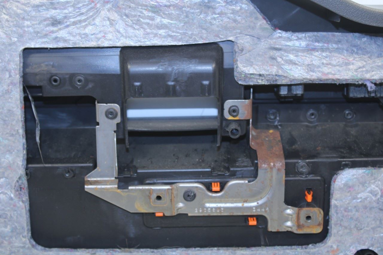 15-16 Ford F250 Lariat Crew Cab Front Right Side Door Trim Panel GC3B-2523942-BF - Alshned Auto Parts