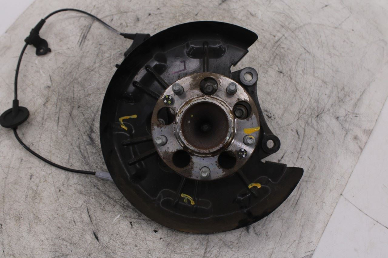 2021-2026 Hyundai Elantra SE 2.0L FWD Rear Driver Left Side Spindle Knuckle Hub5