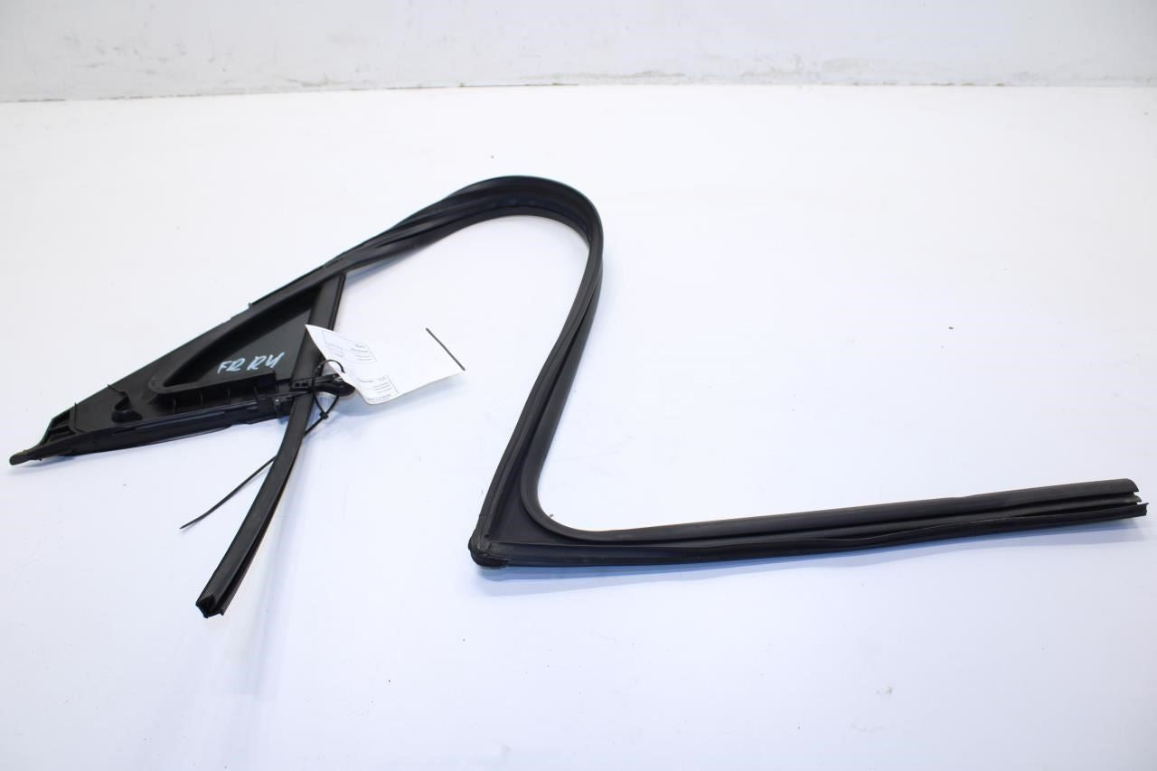 2020-2022 Hyundai Sonata SE Front Right Door Window Run Channel Fixed Vent Glass - Alshned Auto Parts