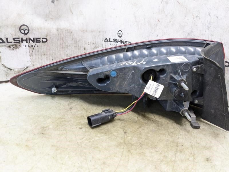 2013-2016 Ford Fusion Rear Right Passenger Taillight Lamp DS73-13404-AL OEM - Alshned Auto Parts