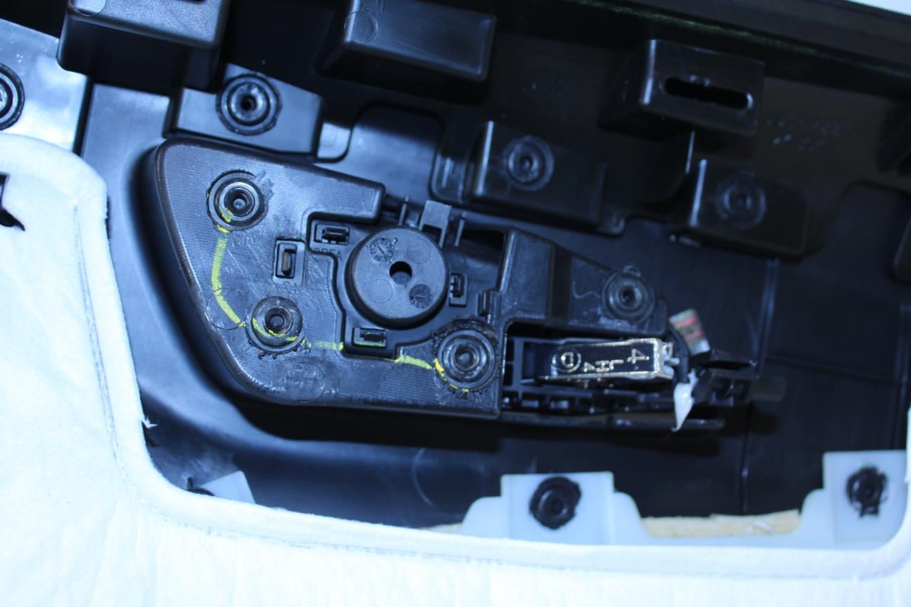 2018-2024 Chevrolet Equinox LT Rear Left Driver Door Trim Panel 84673412 OEM - Alshned Auto Parts