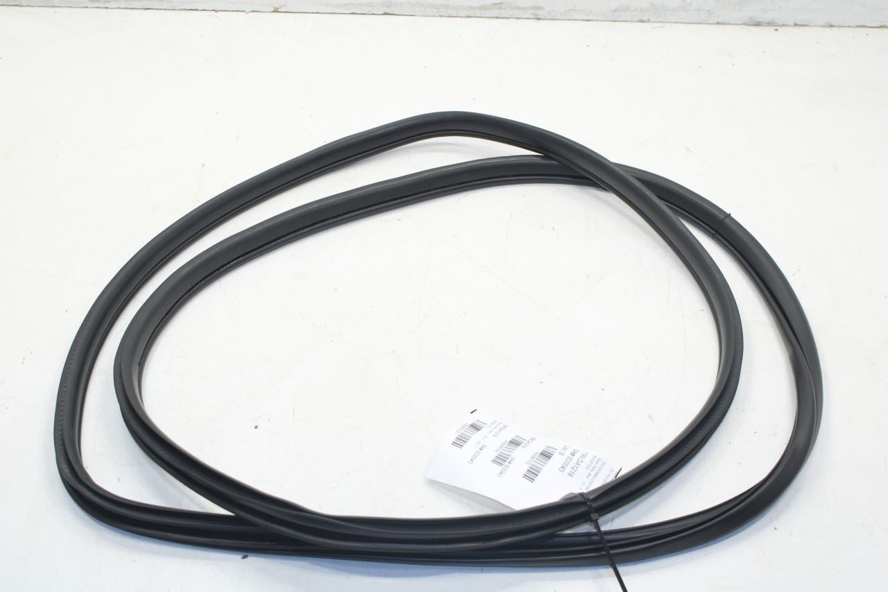2016-2020 Nissan Pathfinder SV Rear Right Door Weatherstrip On Body 76923-3KA1A - Alshned Auto Parts