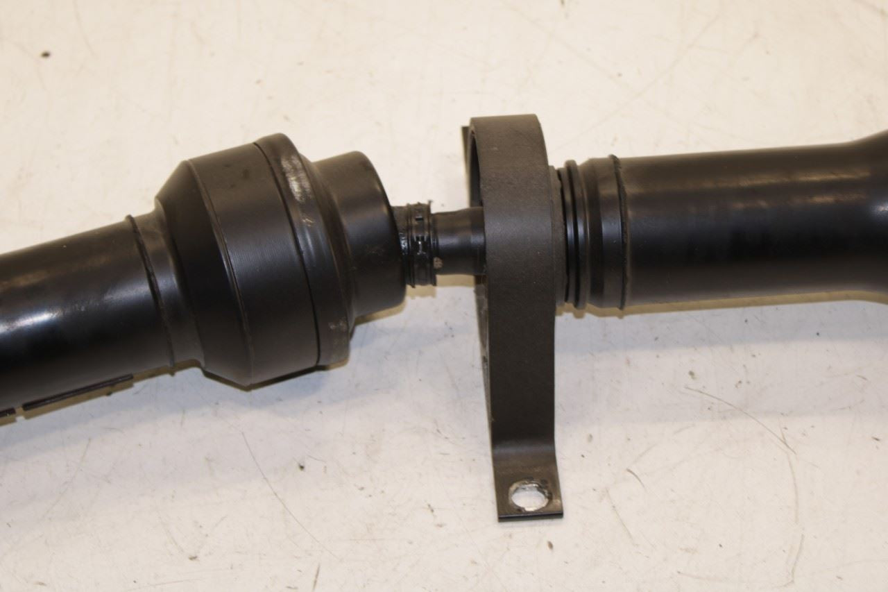 2014-2020 Maserati Ghibli S Q4 3.0L AWD Rear Drive Shaft Propeller 670008546 OEM - Alshned Auto Parts