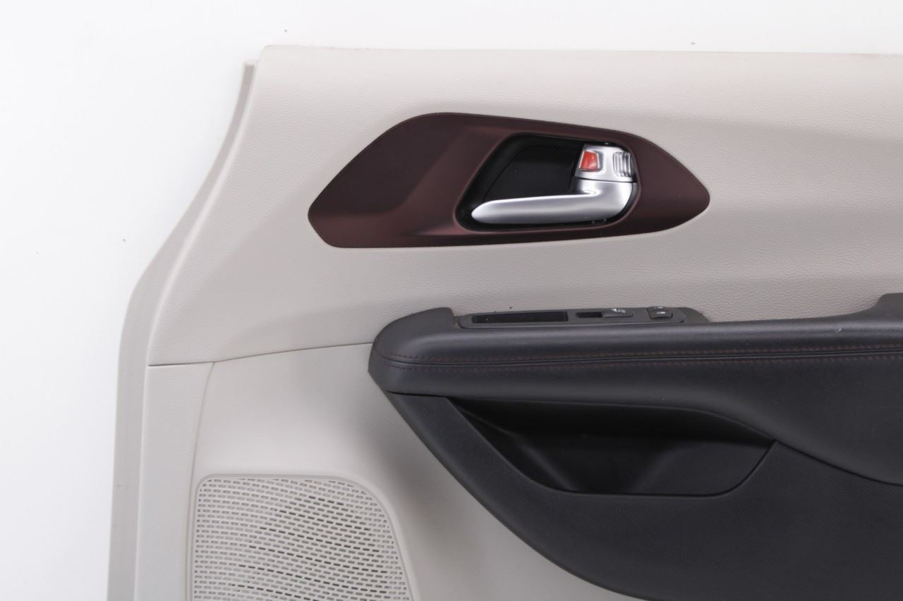 2017-2018 Chrysler Pacifica Limited Front Right Side Door Trim Panel 5RP622D2AF - Alshned Auto Parts