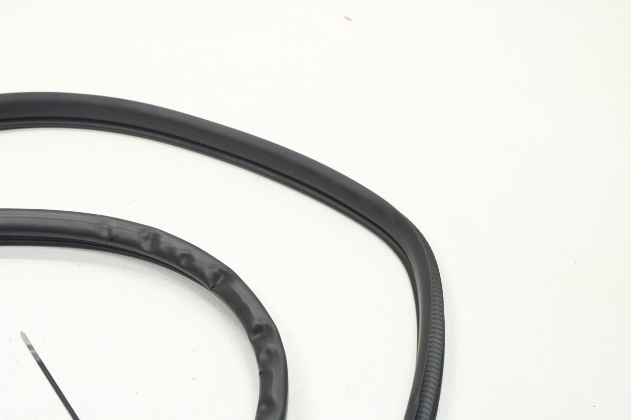 17-22 Nissan Rogue Sport SL AWD Rear Left Door Weatherstrip On Body 76924-6MA0A - Alshned Auto Parts