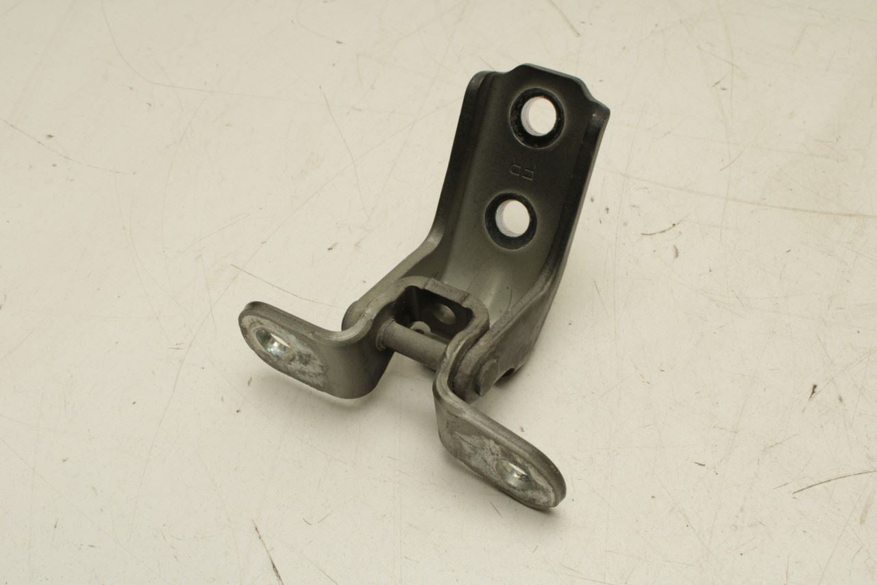 2023-25 Kia Sportage Hybrid EX Front Right Side Door Hinge Upper and Lower Pair - Alshned Auto Parts