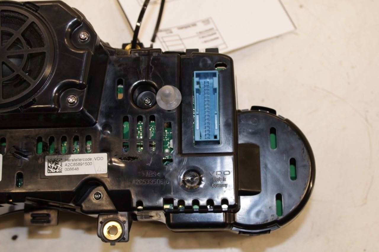 13-15 Porsche Cayenne Platinum Speedometer Gauge Instrument Cluster 86K Mileage - Alshned Auto Parts