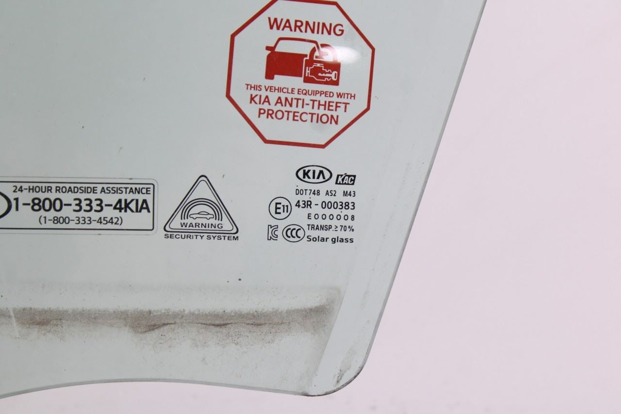 2016-2022 Kia Sportage Nightfall Front Left Door Window Movable Glass 82410D90307