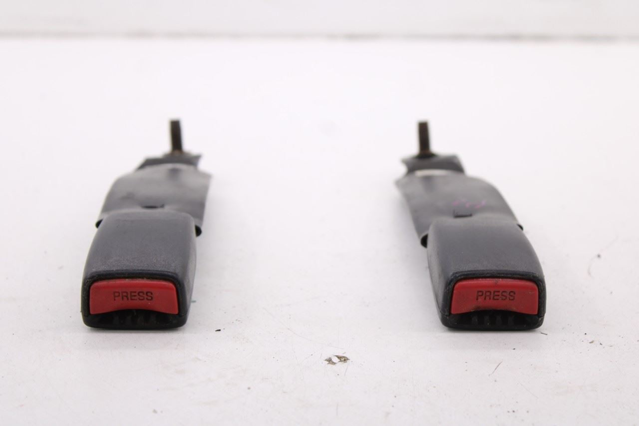 15-17 Ford Mustang Conv V6 Rear Right and Left Side 2nd Row Seat Belt Buckle Set - Alshned Auto Parts