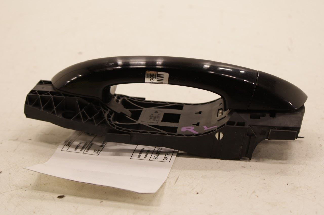 2012-19 Volkswagen Passat SE 1.8L FWD Rear Driver Left Side Door Exterior Handle2