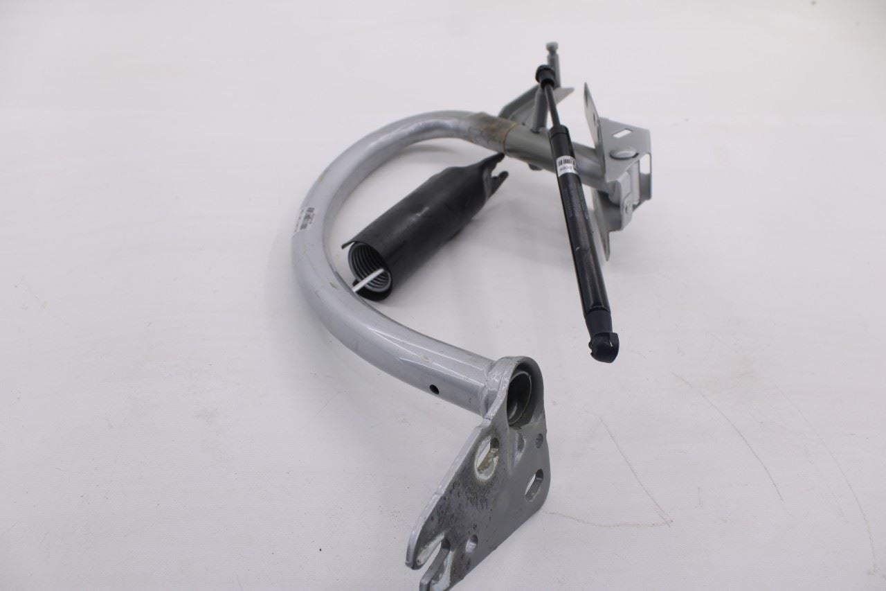 2013-2016 Audi S4 Premium Plus Rear Right and Left Side Trunk Deck Lid Hinge Set3