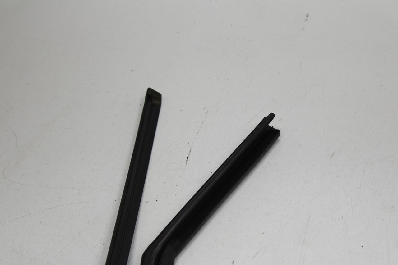 2019-20 Kia Sorento LX Rear Left Door Run Channel Outer Inner Belt Weatherstrip - Alshned Auto Parts