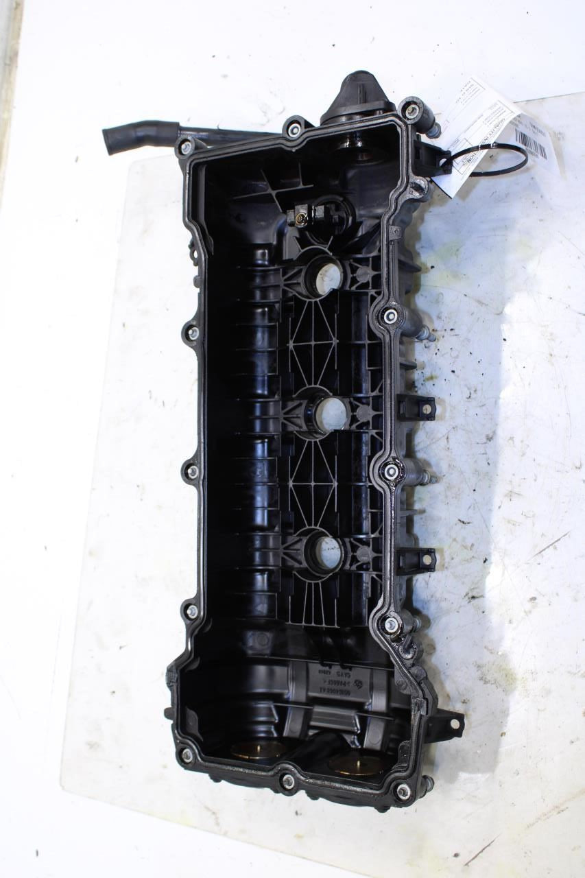 2011-2015 Jeep Grand Cherokee Limited 3.6L Right Side Engine Cylinder Head Cover - Alshned Auto Parts