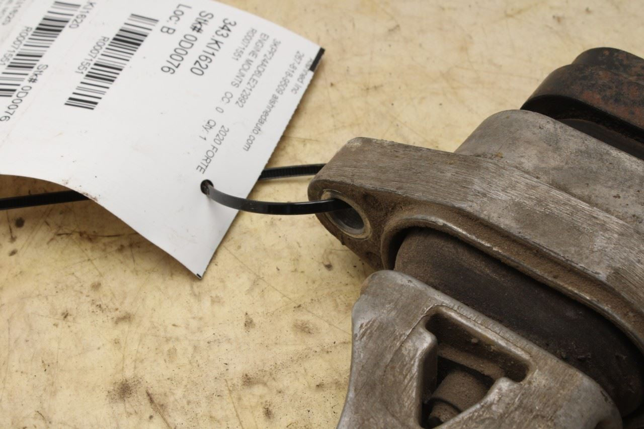 19-24 Kia Forte LXS 2.0L Front Engine Torque Roll Rod Mount Bracket 21950-M6150 - Alshned Auto Parts