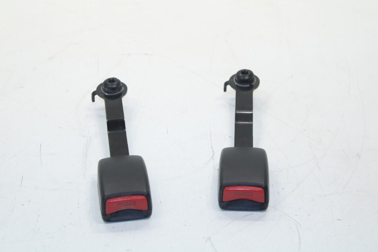 15-17 Ford F150 Super Cab Lariat Rear Center and RH 2nd Row Seat Belt Buckle Set - Alshned Auto Parts