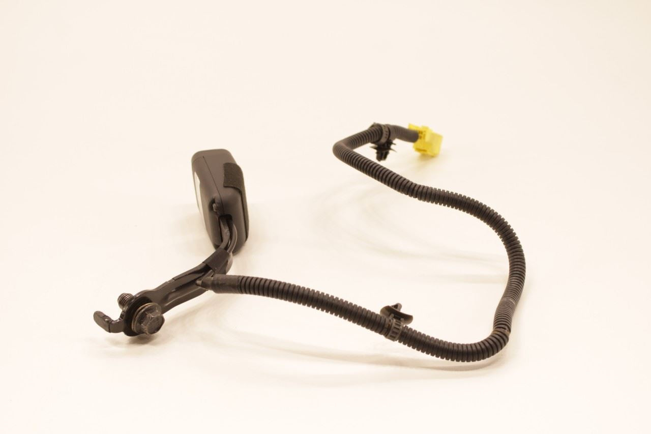 2011-17 Hyundai Veloster Turbo 1.6L Front Passenger Right Side Seat Belt Buckle - Alshned Auto Parts