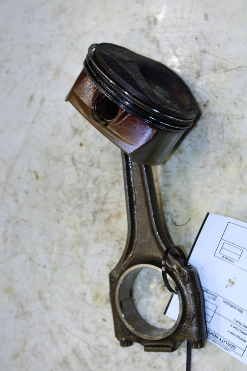 2011-2016 Porsche Panamera 4 3.6L Engine Piston Right No 1 with Connecting Rod - Alshned Auto Parts