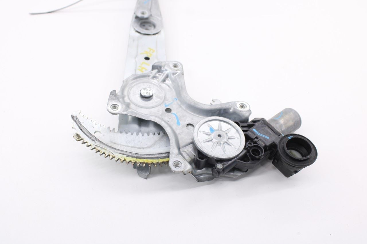 2015-23 Toyota Tacoma SR5 Front Left Driver Side Door Window Regulator w/ Motor6