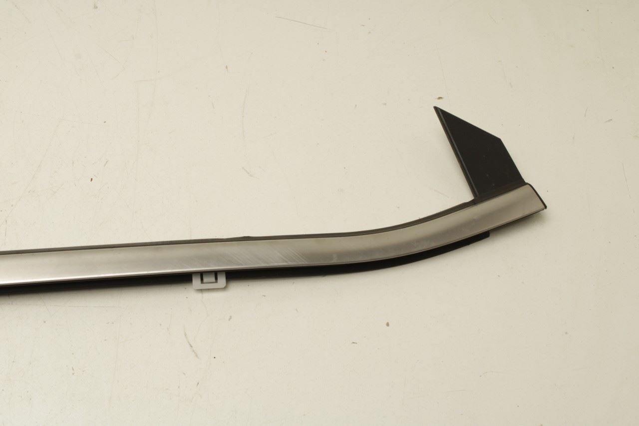 2023-25 Kia Sportage Hybrid EX Front Right Door Belt Outer w/ Inner Weatherstrip - Alshned Auto Parts