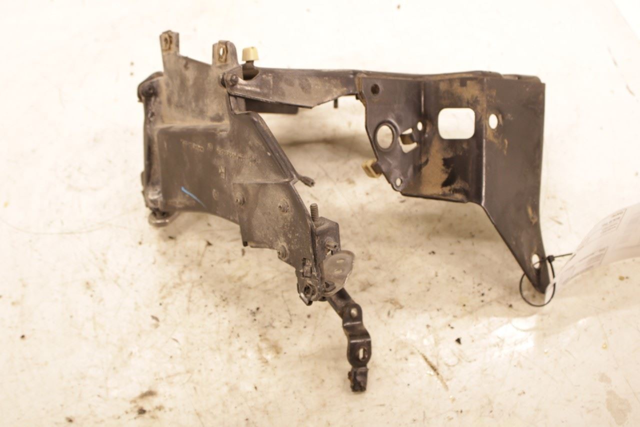1997-04 Chevrolet Corvette Front Passenger RH Side Headlight Pivot Mount Bracket - Alshned Auto Parts