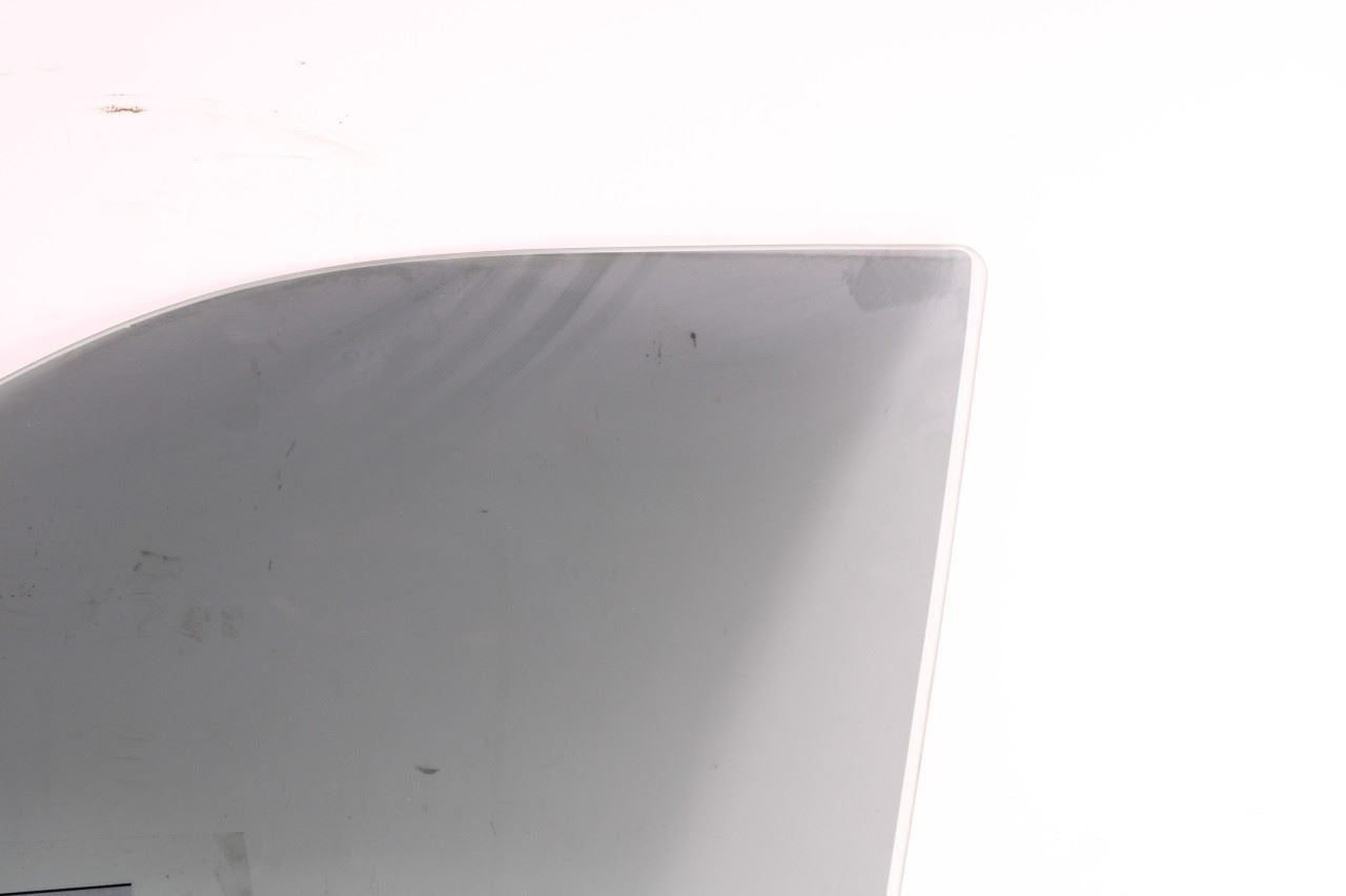 11-2018 RAM 1500 Laramie Front Left Driver Side Door Window Glass 68700439AA OEM - Alshned Auto Parts