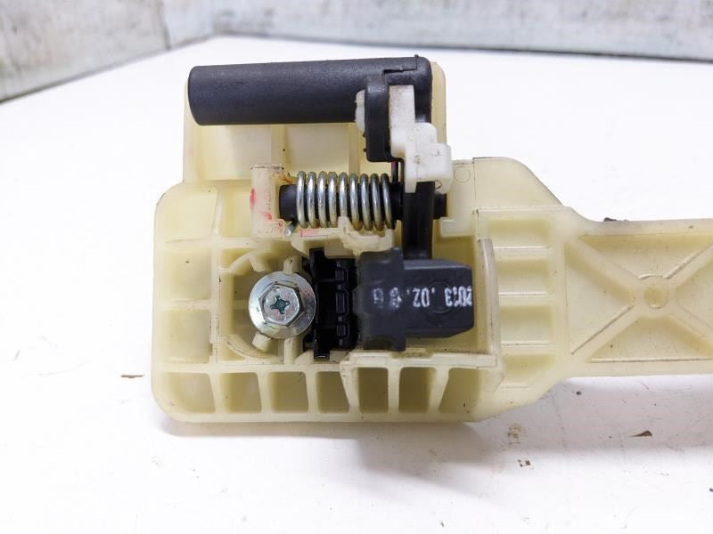 2012-2013 Kia Soul Rear Left Door Exterior Handle 826512K520 OEM - Alshned Auto Parts