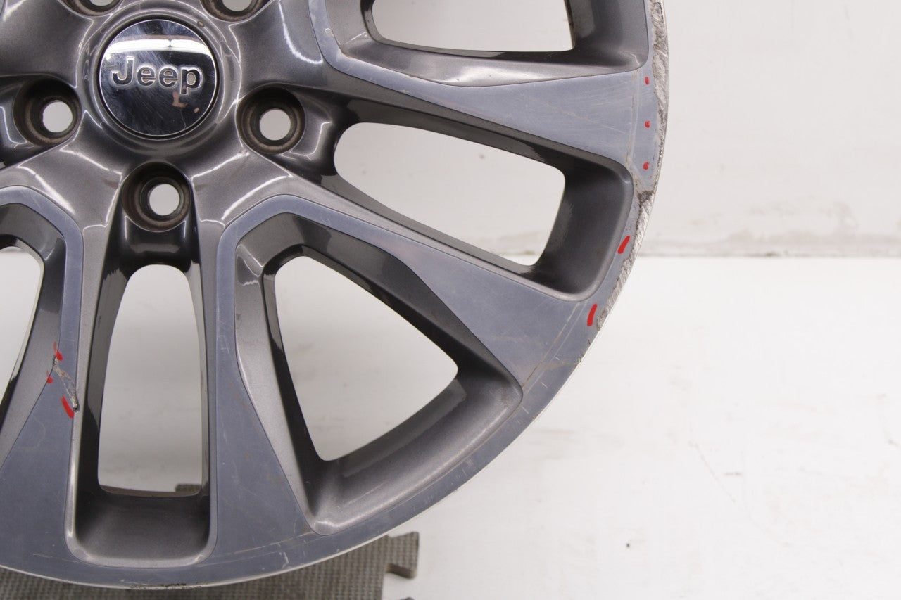 17-18 Jeep Grand Cherokee Aluminum Wheel R20x8J 5 V Spoke 5XL06TRMAA OEM *ReaD* - Alshned Auto Parts